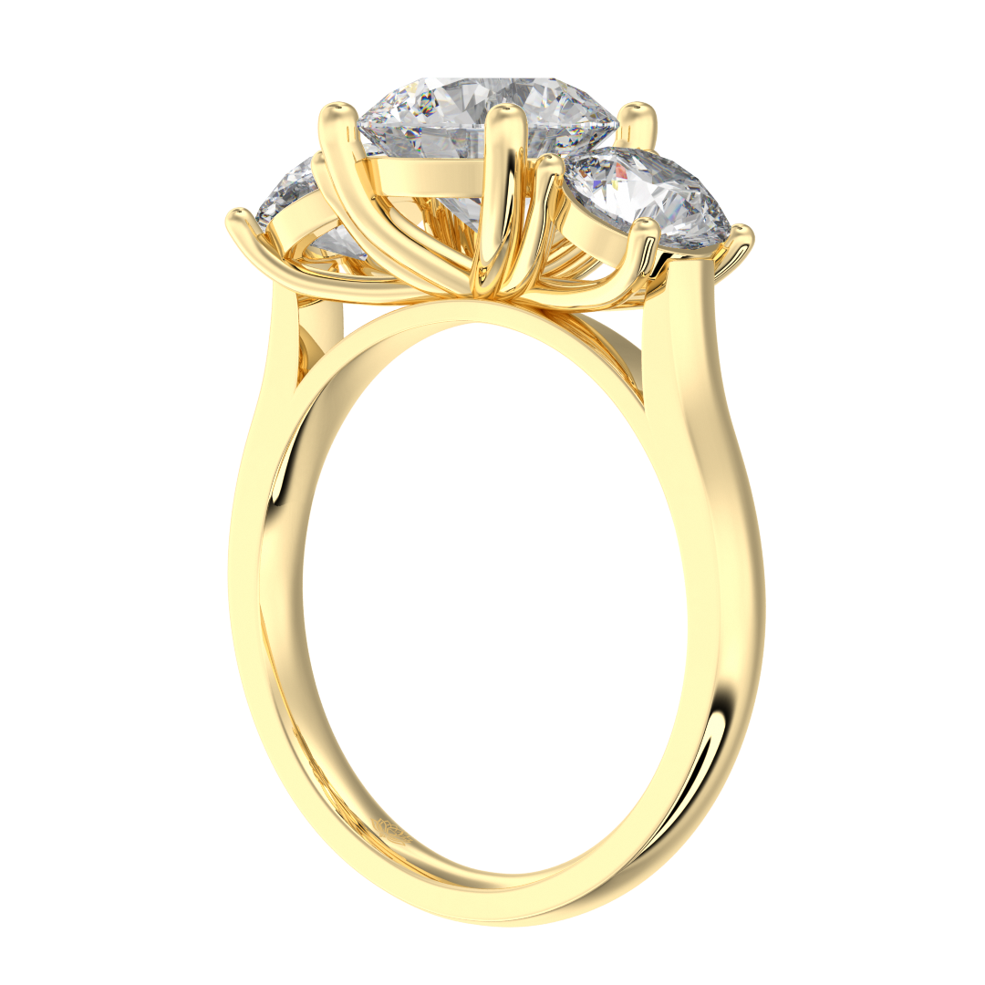 Océane Round Diamond Three Stone Engagement Ring